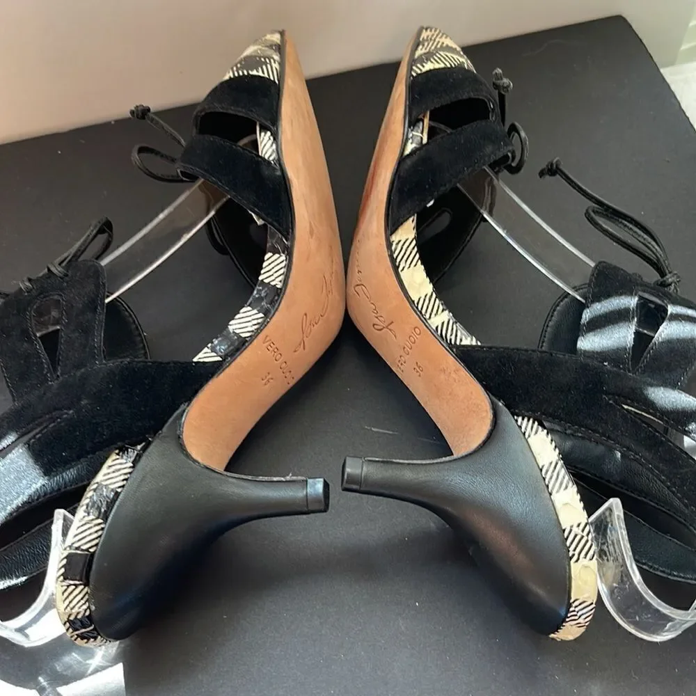 Isa Tapia Filipa Cutout Sandal
